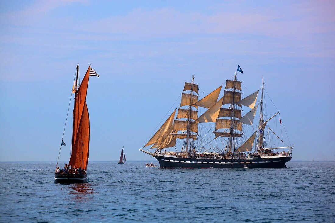 Frankreich, Finistère, Brest, LE BELEM Frankreich Brest Internationales Maritimes Festival 2016