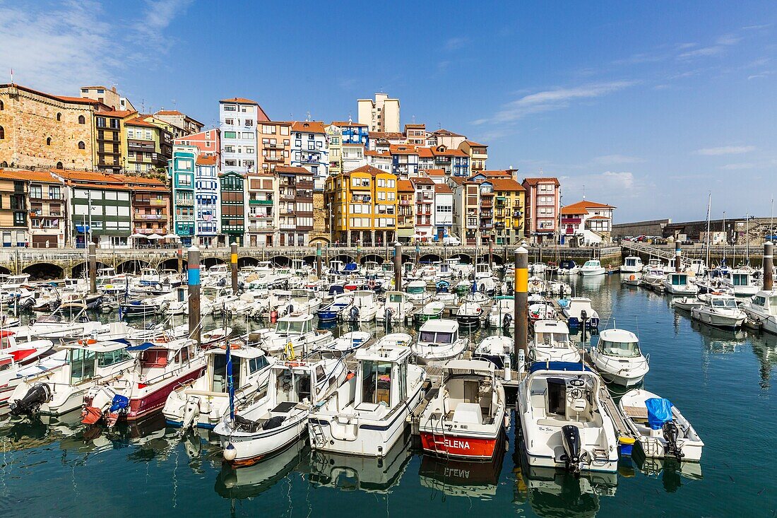 Spain, Bizkaia, Basque Country, Bermeo, the marina\n