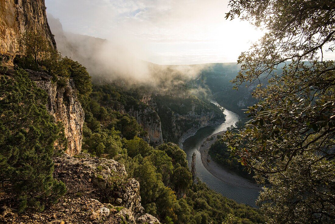 France, Ardeche, Reserve Naturelle des Gorges de l'Ardeche, Saint Remeze, Cirque de Gaud\n