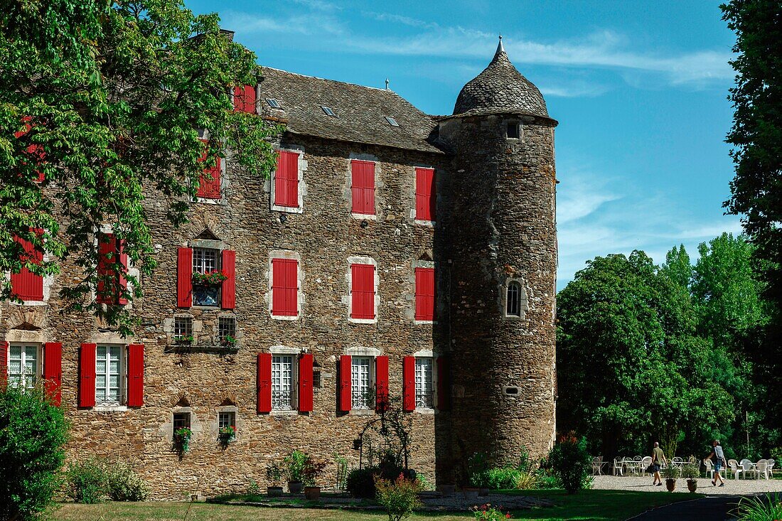 France, Aveyron, Camjac, Bosc Castle, exterior view of the castle and its gardens\n