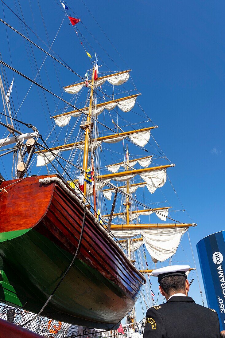 Frankreich, Seine Maritime, Rouen, Armada von Rouen 2019, die Cuahtemoc im Hafenbecken, Promenade Normandie-Niemen