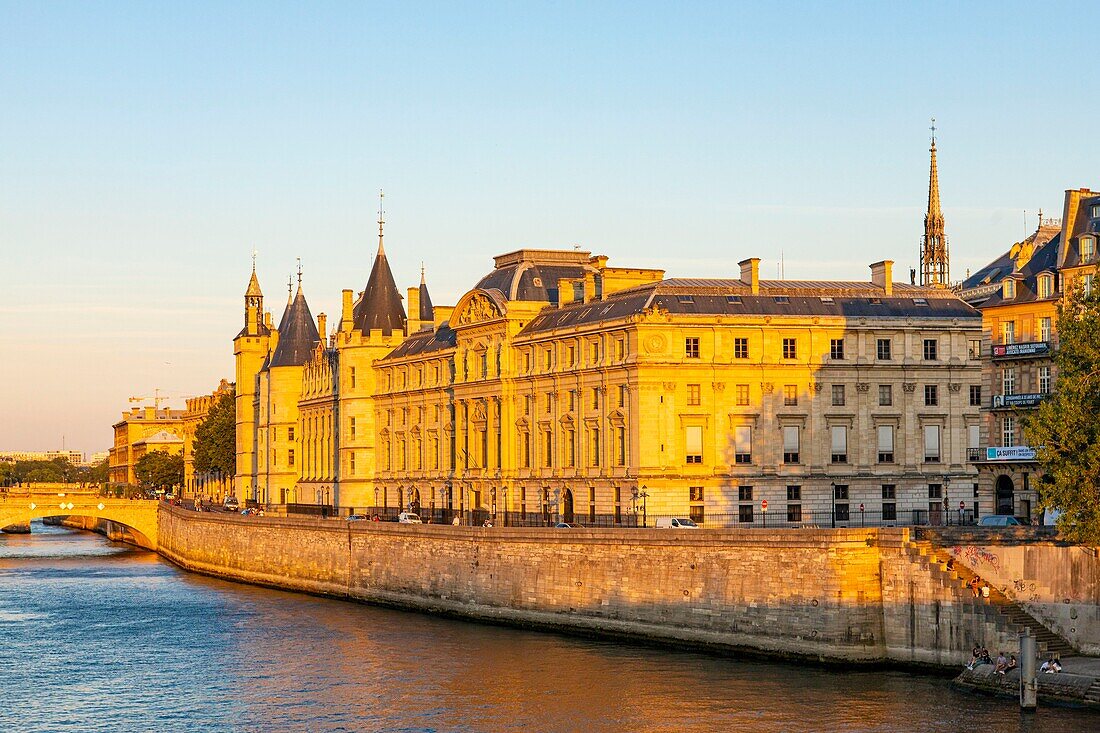 France, Paris, zone classified World Heritage of UNESCO, the Conciergerie\n