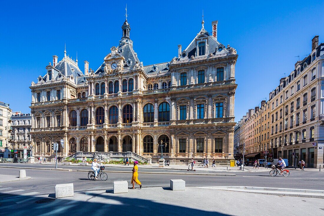 Frankreich, Rhone, Lyon, historische Stätte, die von der UNESCO zum Weltkulturerbe erklärt wurde, Platz der Cordeliers, Palais de la Bourse de Lyon, Palast der Lyoner Börse oder Handelspalast