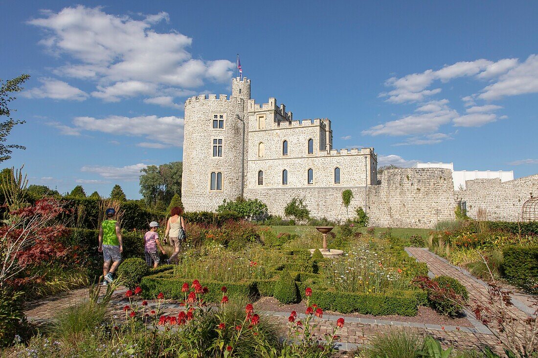 Frankreich, Pas de Calais, Condette, Schloss Hardelot, Herrenhaus im Tudor-Stil aus dem frühen zwanzigsten Jahrhundert, das auf den Fundamenten einer Burg errichtet wurde