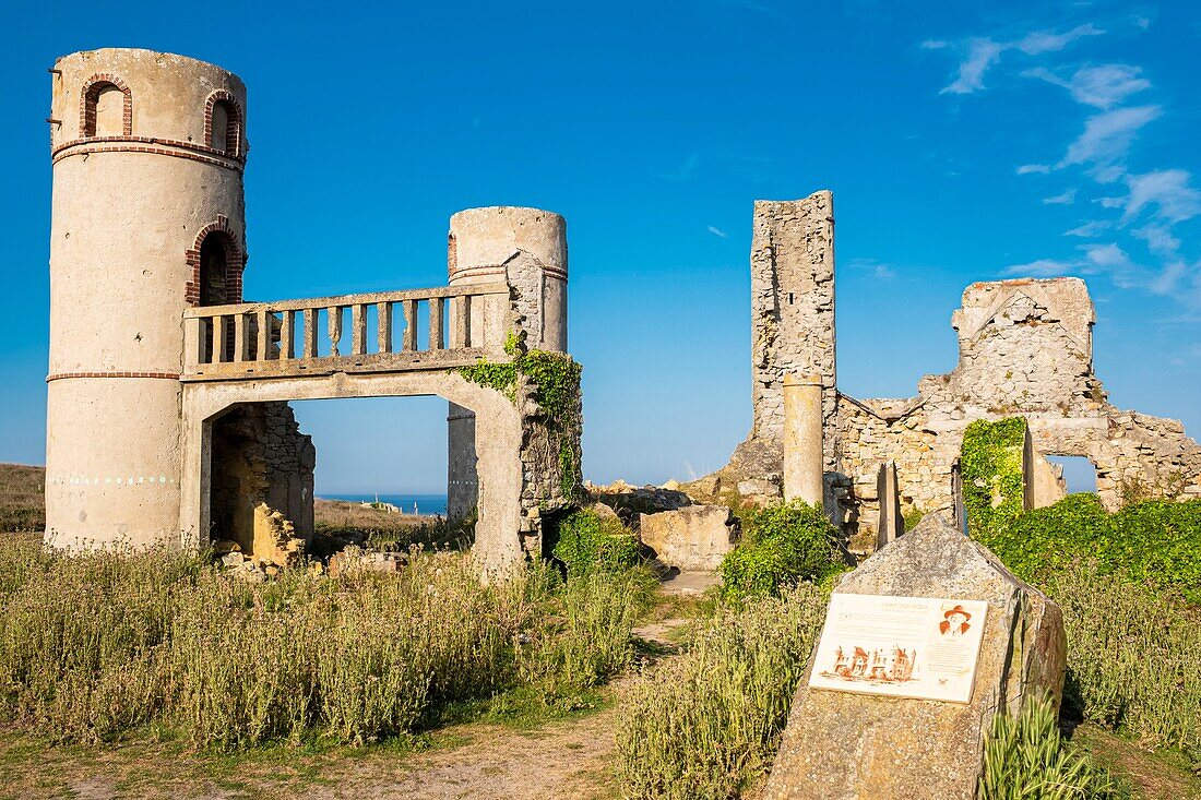 France, Finistere, Armorica Regional Natural Park, Crozon Peninsula, Camaret-sur-Mer, ruins of Saint-Pol-Roux mansion\n