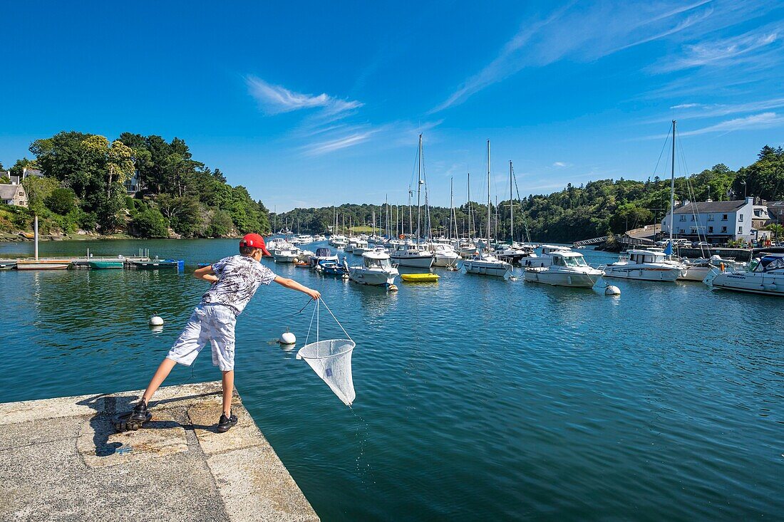 France, Finistere, Aven Country, Nevez, Kerdruc harbour on Aven river\n