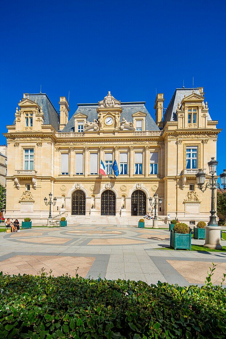 France, Hauts de Seine, Neuilly sur Seine, City Hall\n