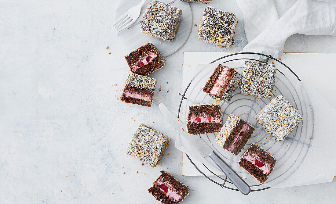 Rocky Road Lamingtons