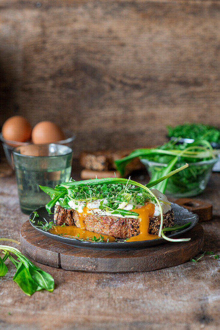 Wild garlic egg toast