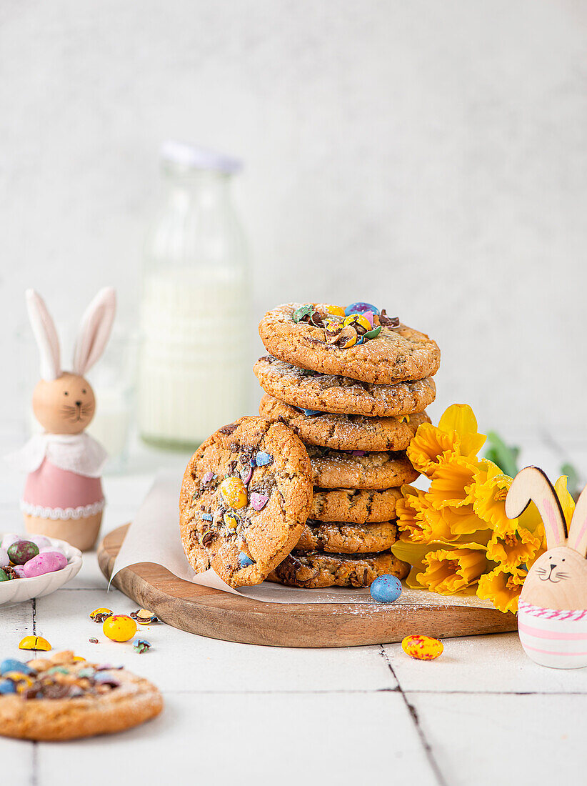 Fluffige Oster-Cookies mit Zuckereiern