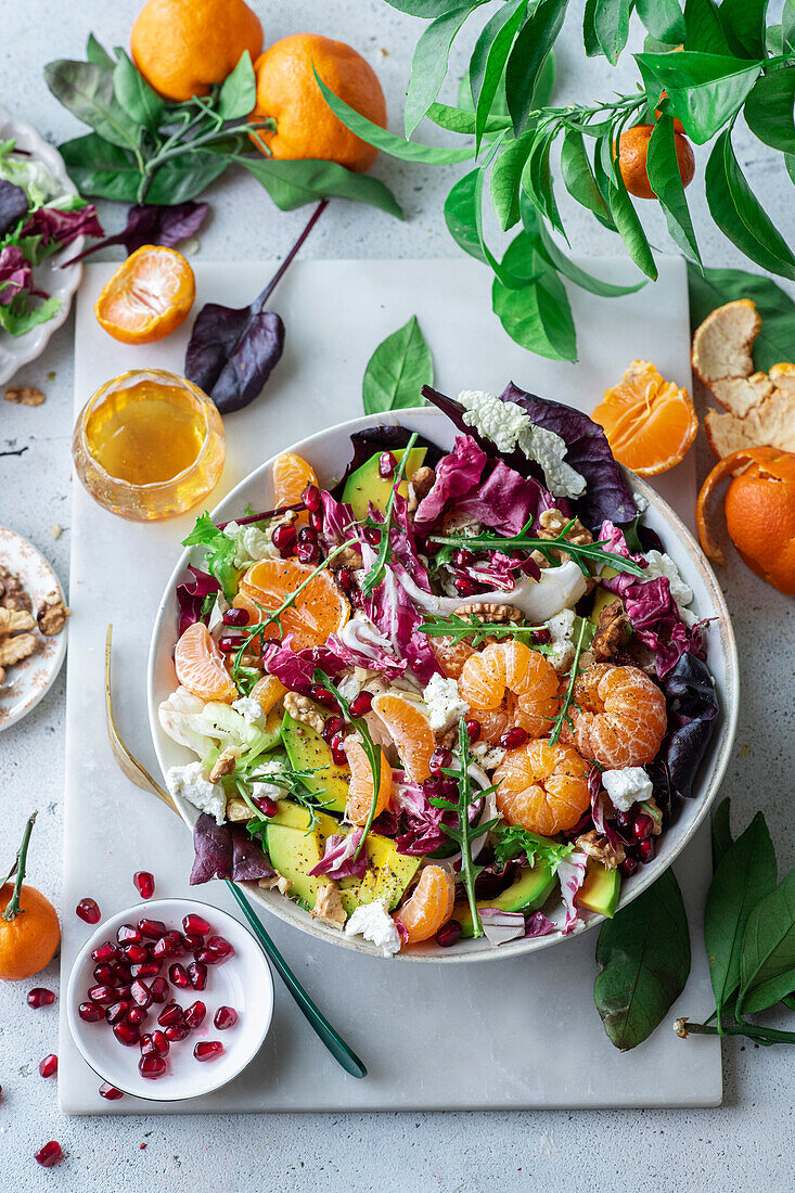 Winter clementine salad with radicchio, avocado and feta