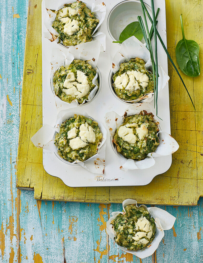 Quinoa-Muffins mit Spinat und Ricotta