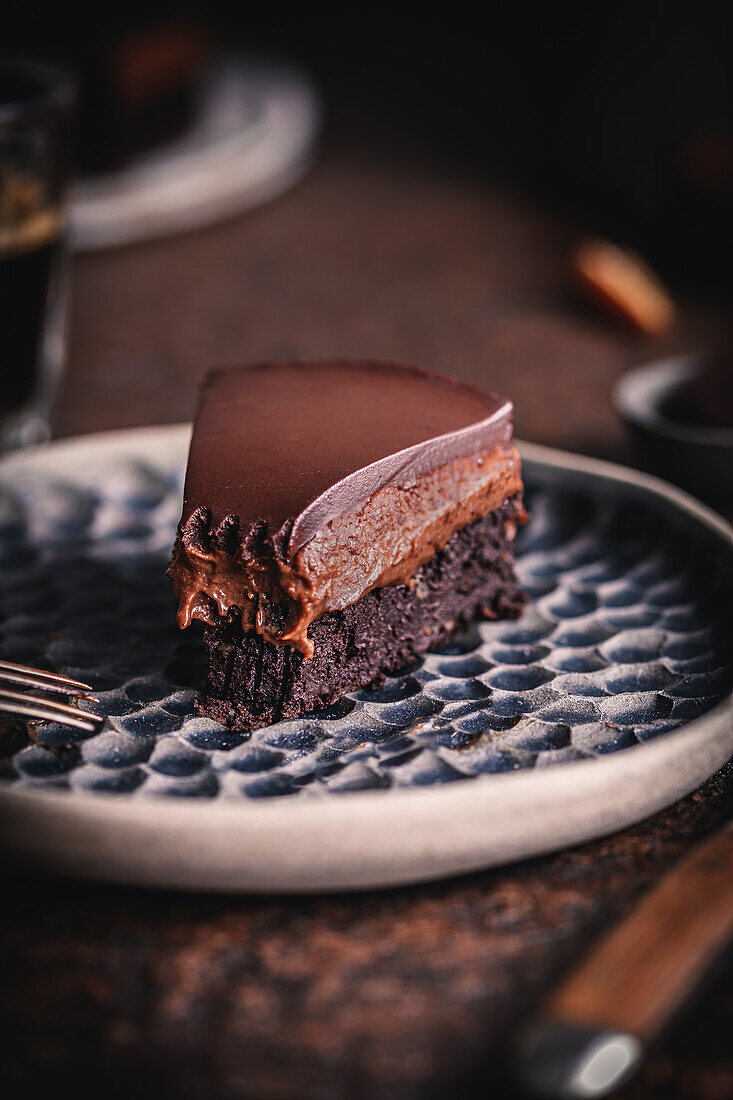Brownie chocolate mousse cake