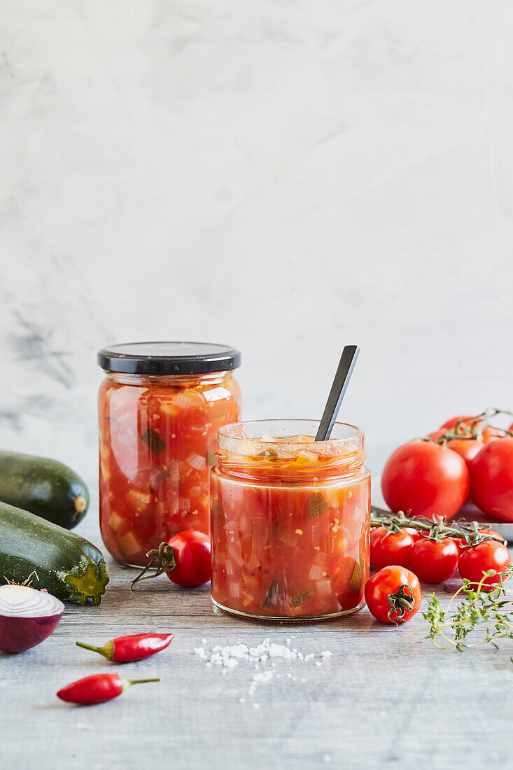 Zucchini and tomato chutney