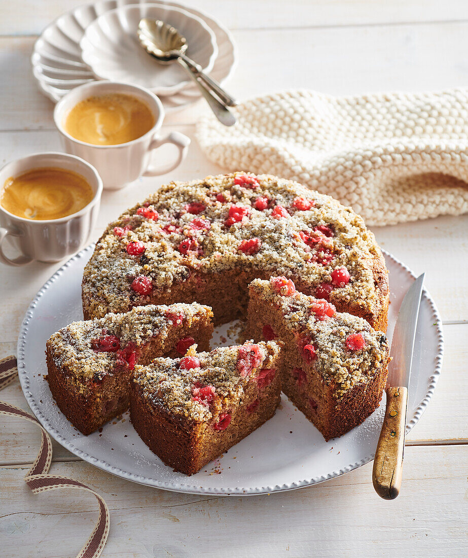 Fruit cake with poppy seed crumbs
