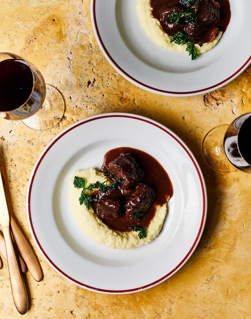 Veal cheeks in red wine sauce
