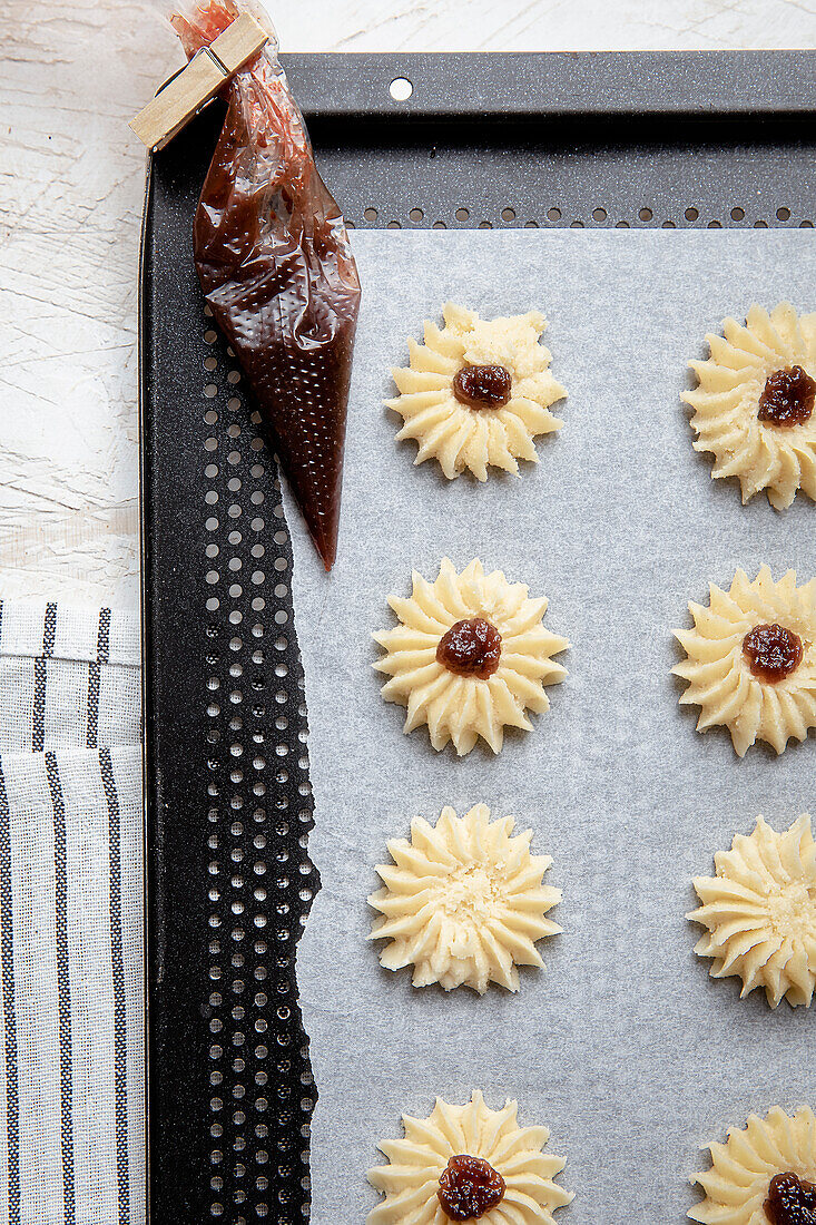 Kurabiye cookies (Turkey)