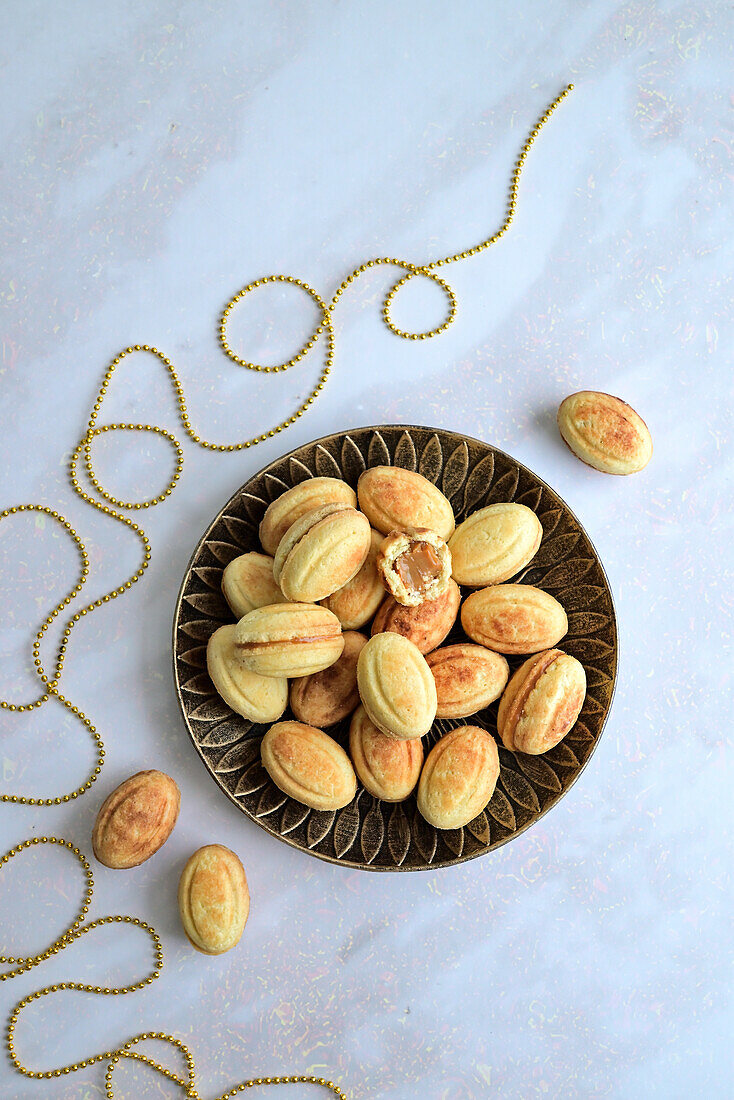 Shortbread biscuit nuts with boiled condensed milk