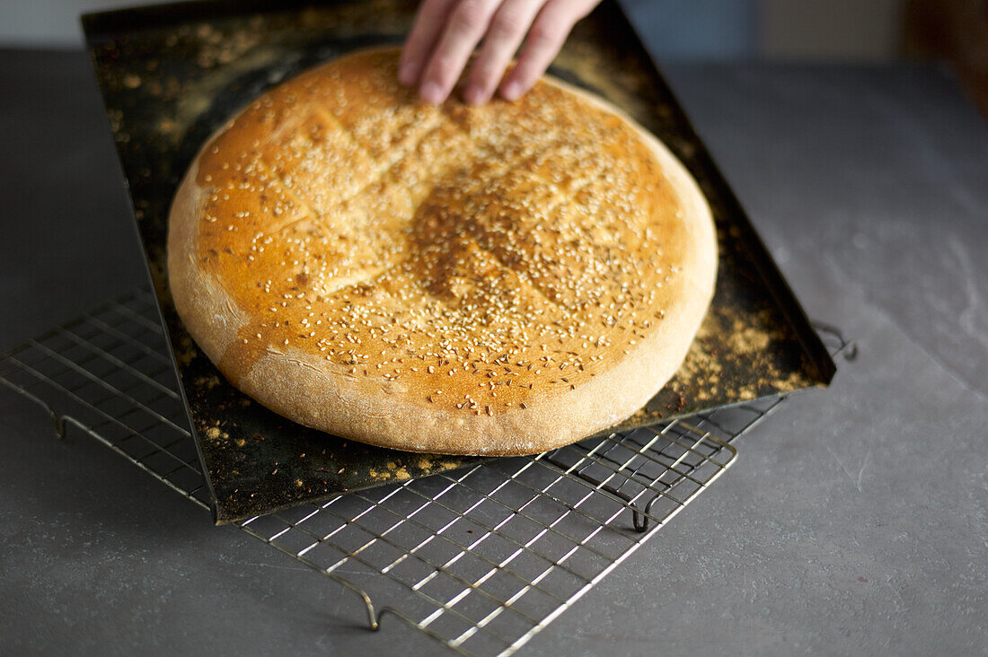 Sesame flatbread