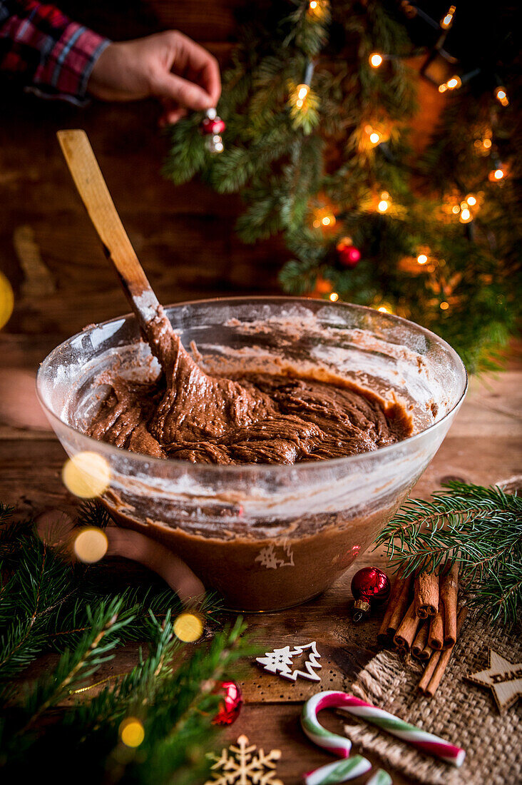 Lebkuchenteig zu Weihnachten