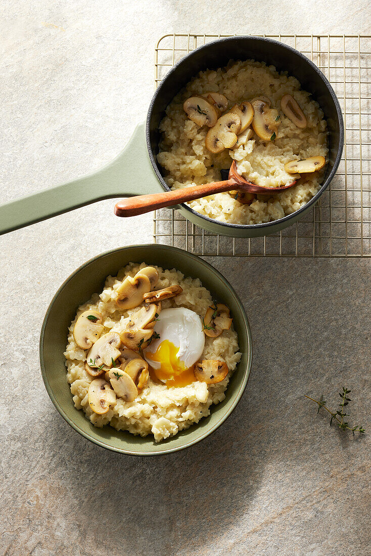 Jerusalem artichoke 'risotto' with fried mushrooms and poached egg