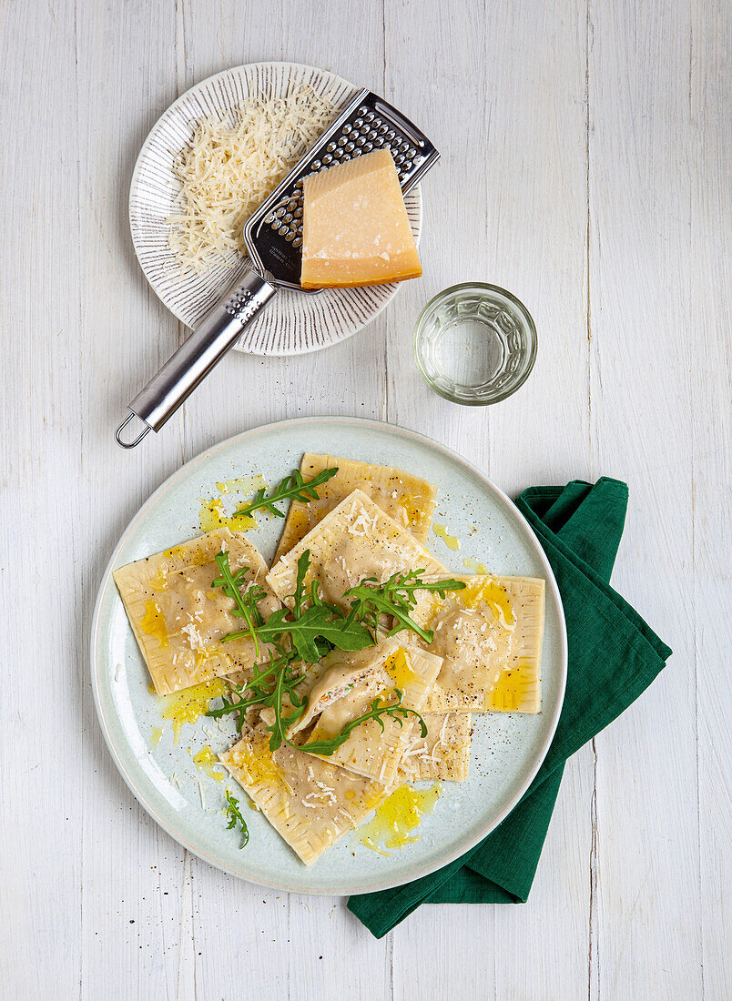 Spelt dumplings with lentil filling