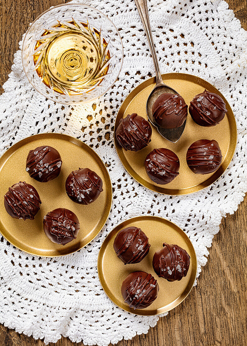 Lüneburg savoury pralines with caramel filling