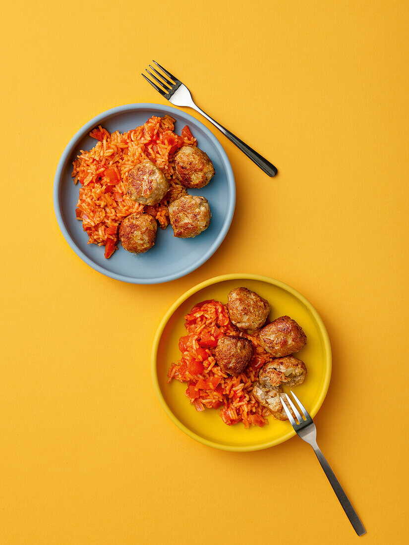 Minced meatballs with tomato rice