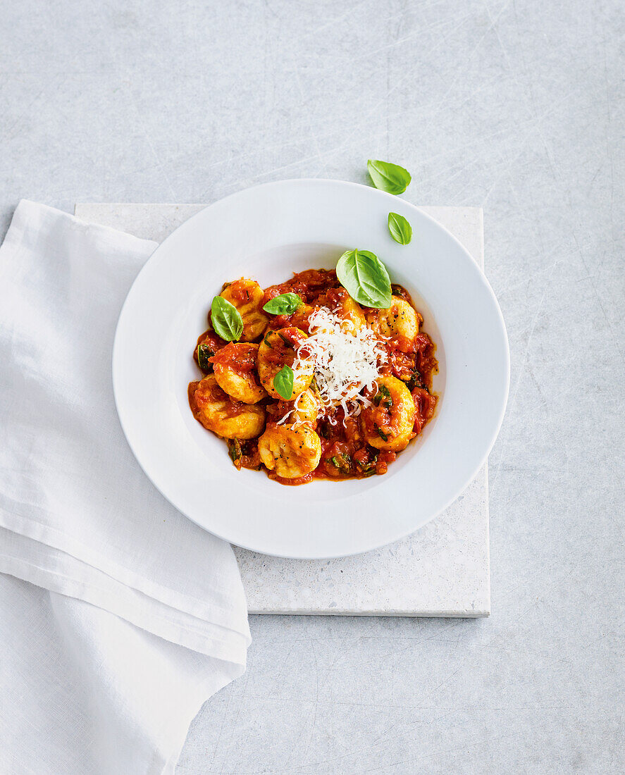Gnocchi with tomato sauce and herbs