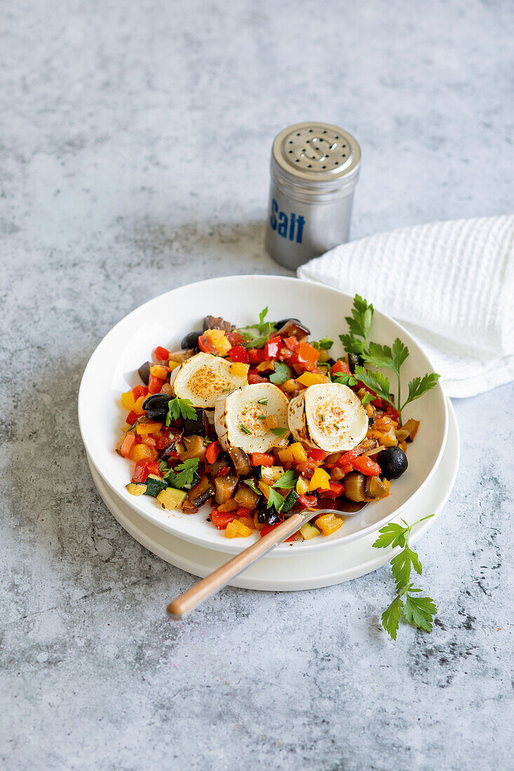 Gratinierter Ziegenkäse mit Ratatouille