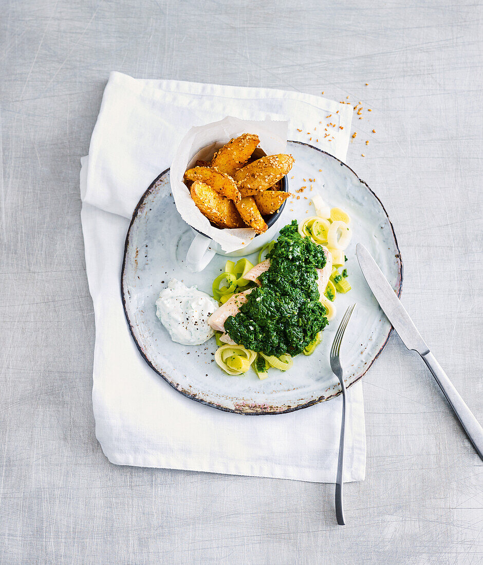 Redfish with spinach and potato wedges