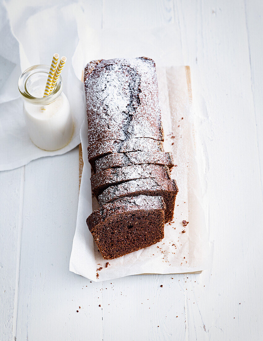 Chocolate cake with almonds