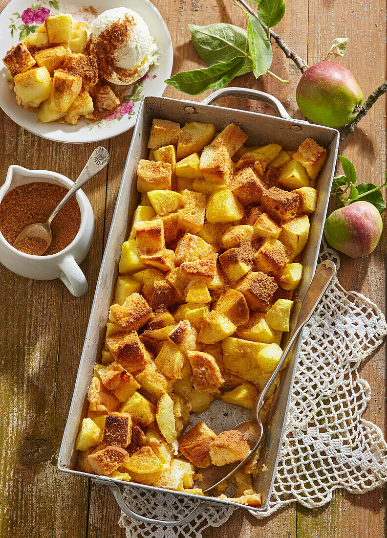 Baked apples with bread, cinnamon and sugar