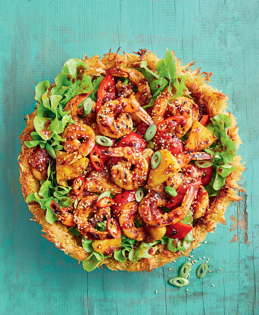 Rice bowl with prawns, pineapple and chilli
