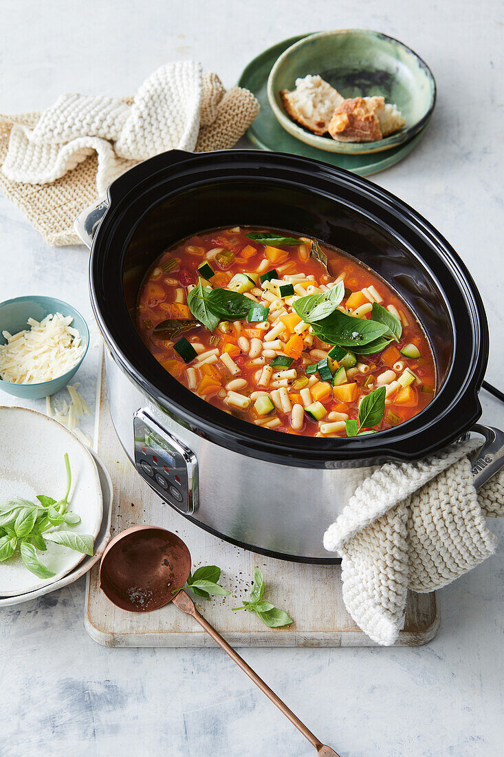 Minestrone from the slow cooker