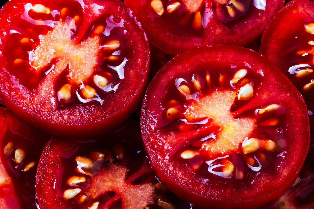 Tomato slices, close up