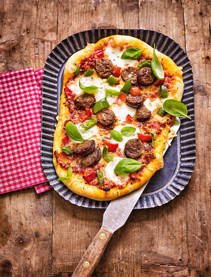 Children's pizza with Italian sausage and peppers