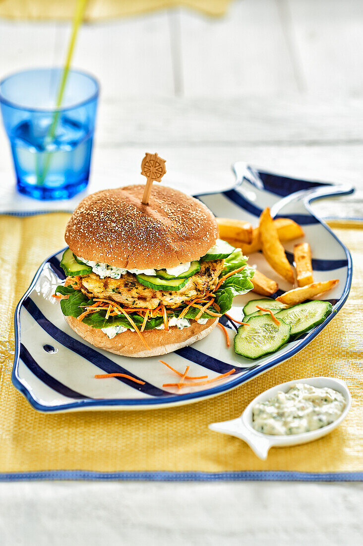 Fish burger with vegetables