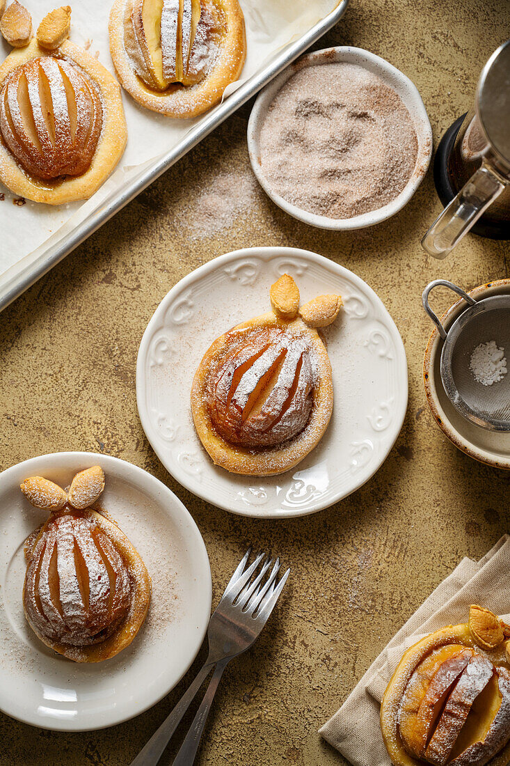 Puff pastry pear tartlets