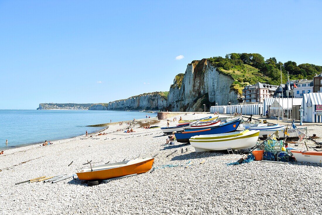 Frankreich,Seine Maritime,Yport,der Strand und die Steilküste