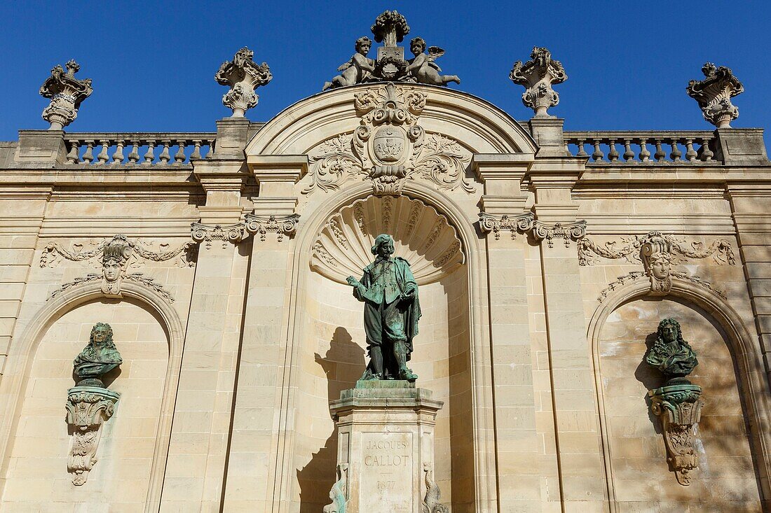 France,Meurthe et Moselle,Nancy,statue of Jacques Callot on Place Vaudemont (Vaudemont square) close to Stanislas square (former royal square) built by Stanislas Leszczynski,king of Poland and last duke of Lorraine in the 18th century,listed as World Heritage by UNESCO