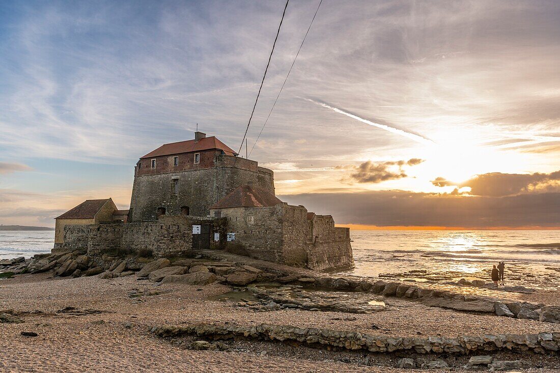 France,Pas de Calais,Opal Coast,Ambleteuse,Twilight and sunset,view on Fort Vauban