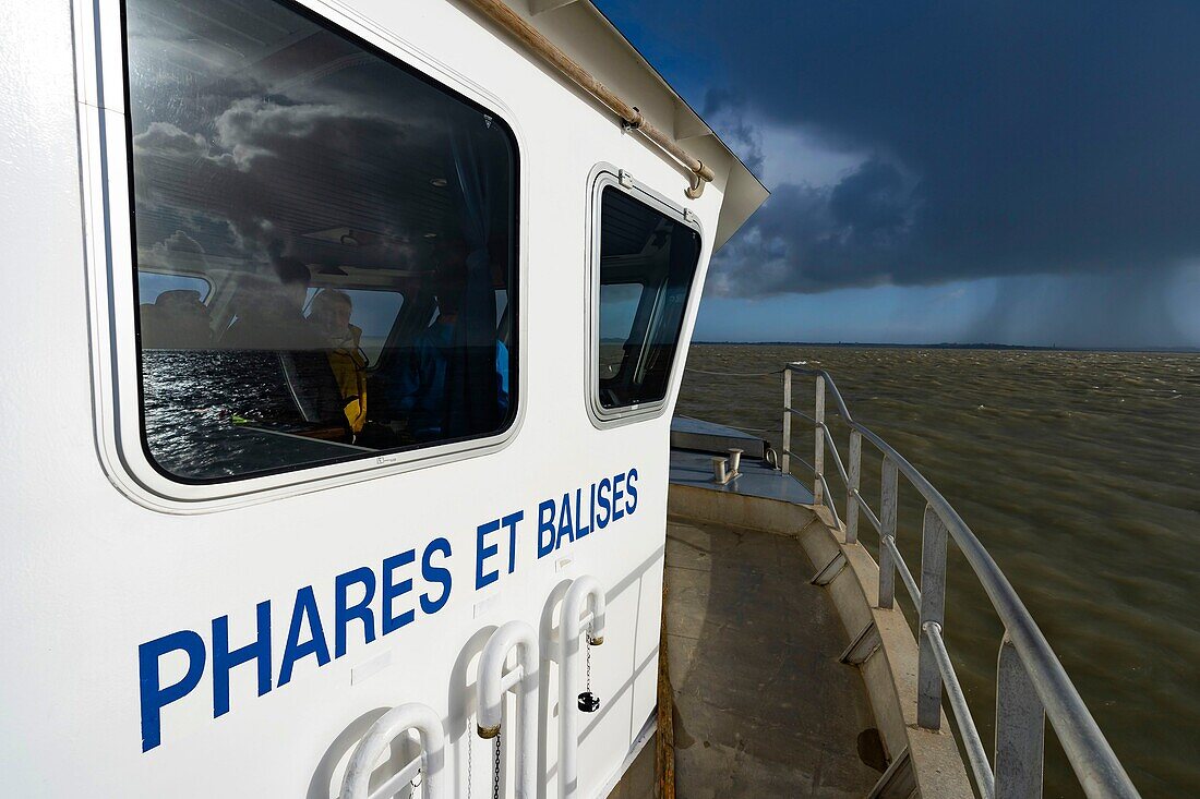 Frankreich,Gironde,Verdon sur Mer,Relief und Transfer der Leuchtturmwärter,Phares & Balises Boot