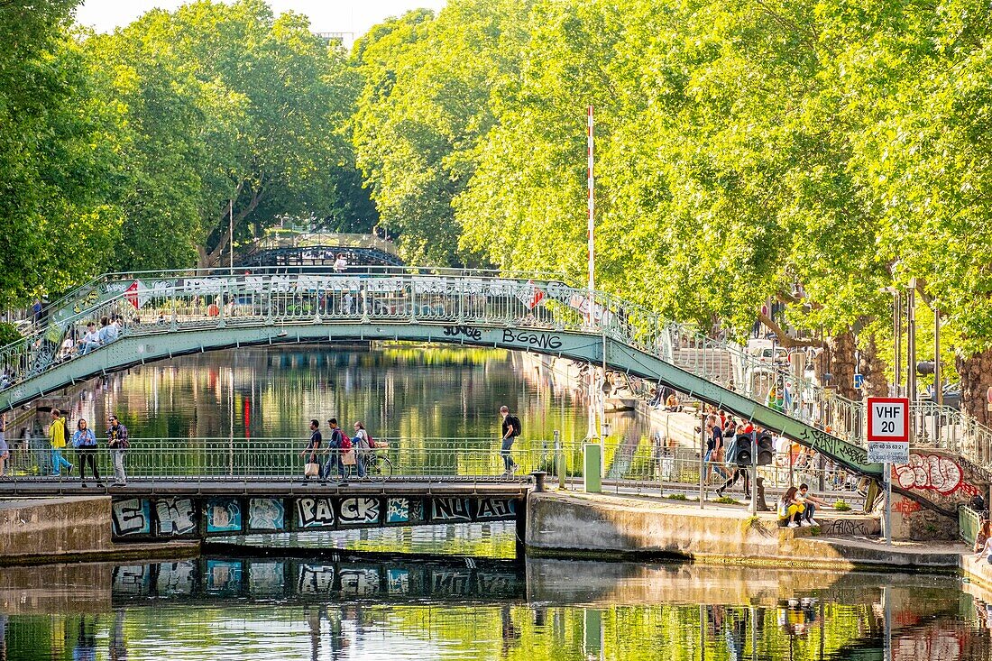 France,Paris,the Canal Saint Martin,Recollets locks