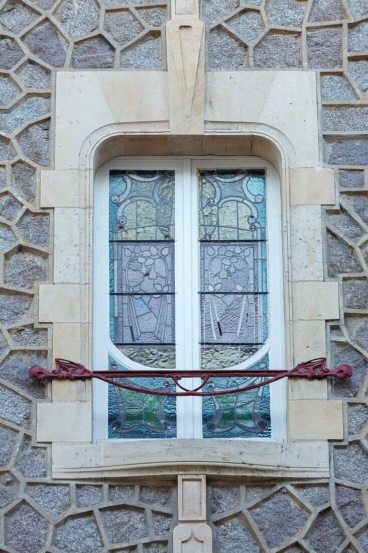 France,Meurthe et Moselle,Nancy,detail of a windoww and facade in Art Nouveau style in Republique street