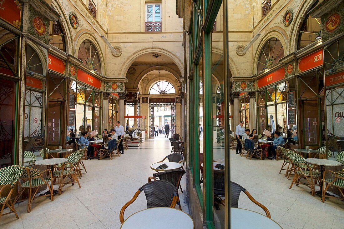 France,Gironde,Bordeaux,area listed as World Heritage by UNESCO,Saint Pierre district,Galerie Bordelaise,shopping mall built in 1833 by the architect Gabriel-Joseph Durand