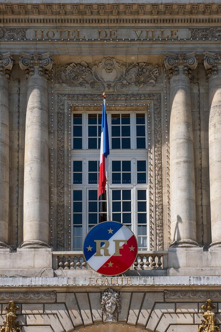 France,Hauts de Seine,Levallois Perret,Town hall