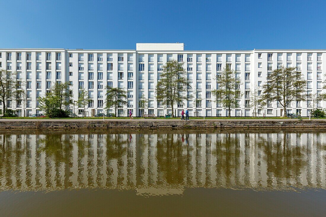France,Meurthe et Moselle,Nancy,apartment building along the Meurthe canal