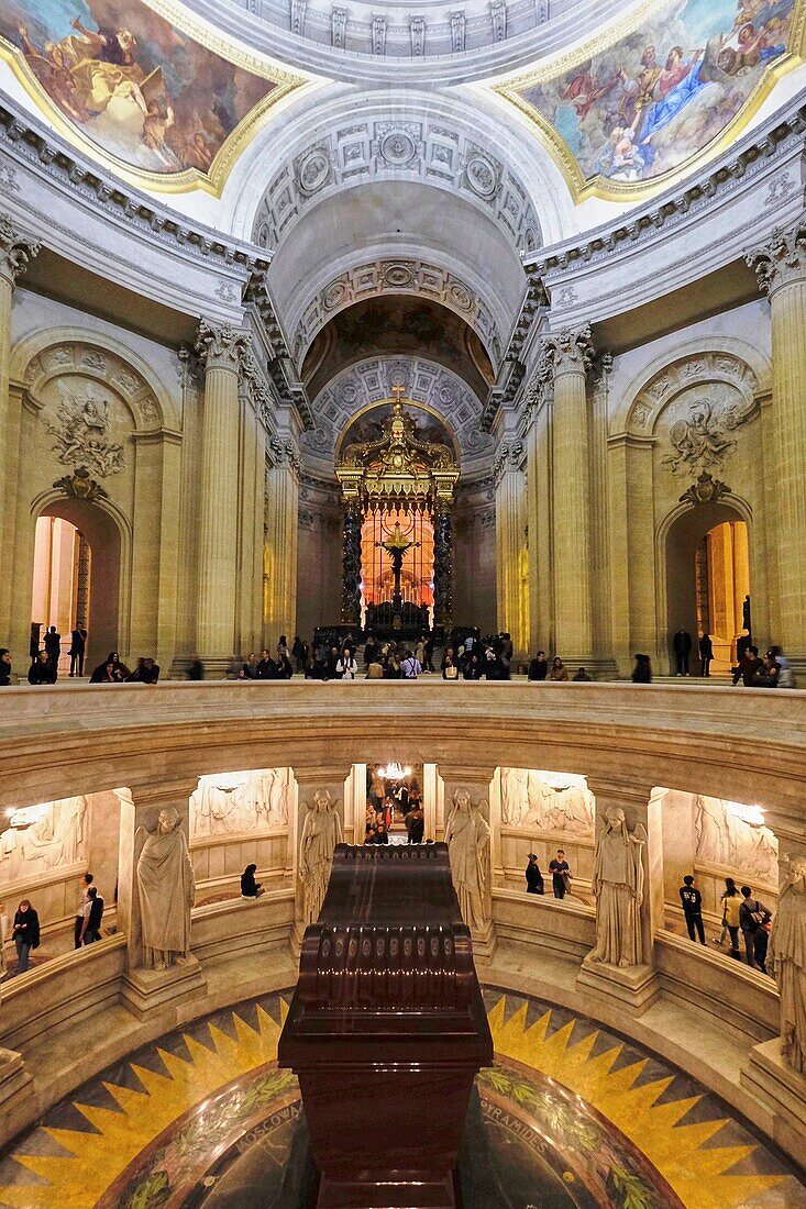 France,Paris,area listed as World Heritage by UNESCO,Dome of the Invalides,the Military Pantheon,Napoleon I tomb in red quartzite in the crypt