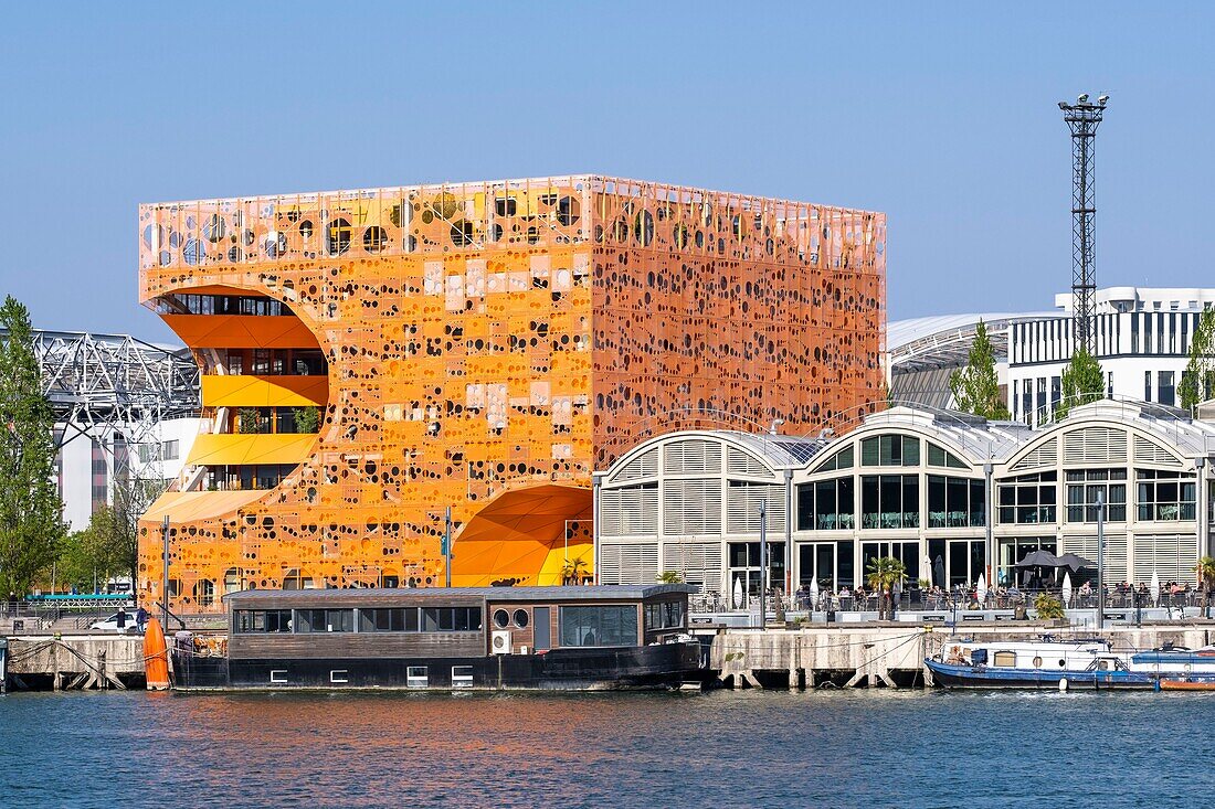 France,Rhone,Lyon,La Confluence district south of the Presqu'ile,close to the confluence of the Rhone and the Saone rivers,quai Rambaud along the former docks,Pavillon des Salins also called Cube Orange by the architects Dominique Jakob and Brendan Mac Farlane